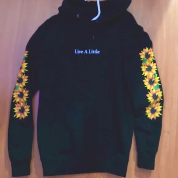 Dripcreationz hoodie sales